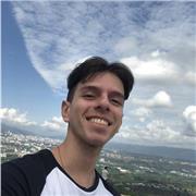 Profesor de educación física, recreación y deportes con 6 meses de experiencia en el área ofrece clases particulares a niños y adolescentes en Bucaramanga.
Soy profesional en actividad fisica y deportes